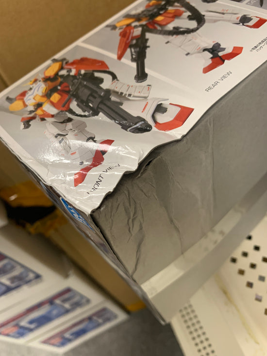 MG Gundam Heavyarms EW (Damaged Box 10% OFF)