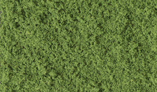 MEDIUM GREEN-COARSE TURF