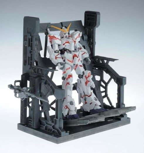 Builders Parts System Base 001 (Black) 1/144