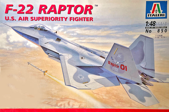 Italeri F-22 Raptor 1/48