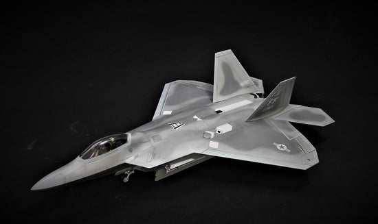 Italeri F-22 Raptor 1/48