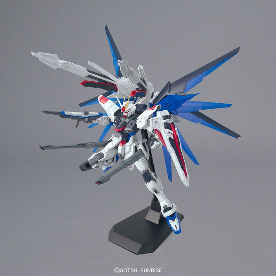 MG Freedom Gundam Ver 2.0