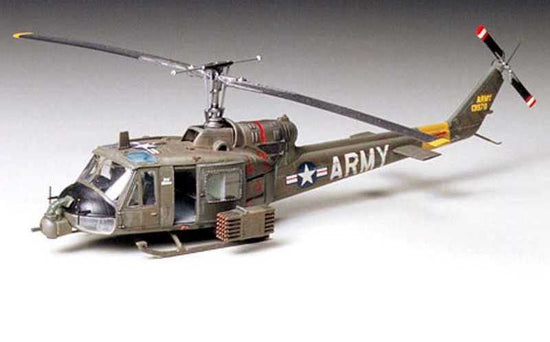 Italeri UH1B Huey Helicopter 1:72
