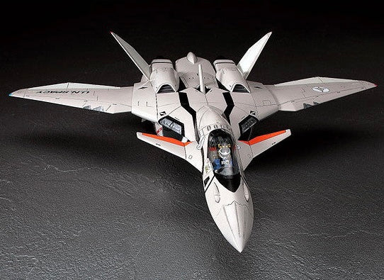 Macross Plus VF11B Thunderbolt 1:72