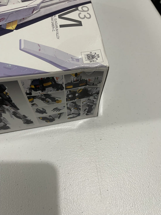 MG RX-93 NU GUNDAM (8%OFF)