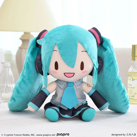 Hatsune Miku Fuwapuchi L Plush Toy (Re-release)