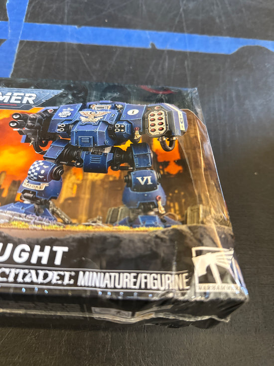 Warhammer 40,000 Space Marines: Ballistus Dreadnought (Damaged Box 15% OFF)