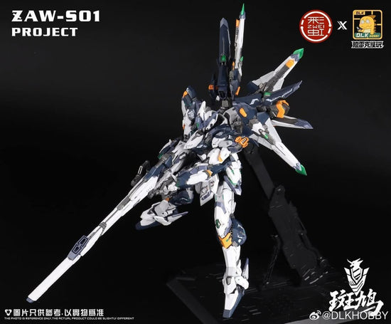 DLK Hobby 1/100 scale Izakura model kit (Pre-Order)