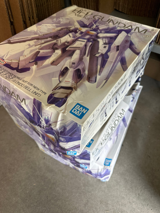 MG HI-NU [Damage Box 40% OFF]