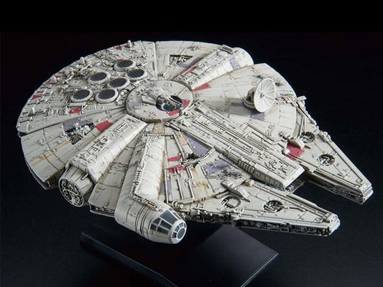 Star Wars The Empire Strikes Back Millennium Falcon 1/350 Scale Model Kit 