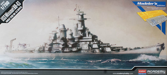 Academy USS Missouri BB-63 1/700 Modeler&
