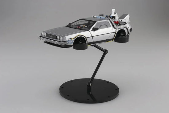 Back to the Future II Movie Mecha No.BT-02 Time Machine 1/24 Scale Model Kit