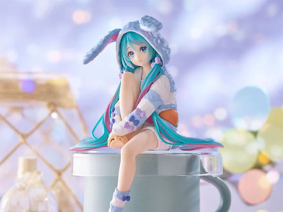 Vocaloid Hatsune Miku Rabbit Ear Hood Pajama (Blue Color Ver.) Noodle Stopper Figure