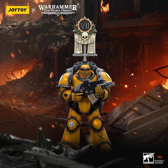 JoyToy WH40K Imperial Fists Legion MkIII Tactical Squad Legionary with Legion Vexilla