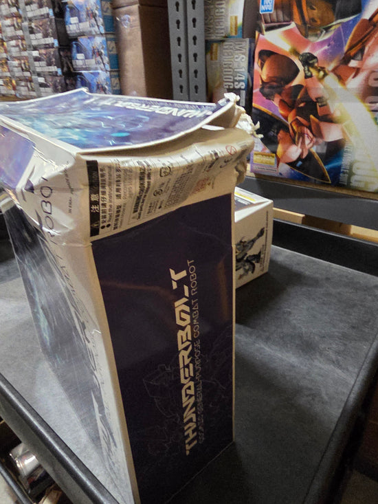 Damaged Box 20%OFF In Era+ 1/100 scale Thunderbolt Blue Ver. Limited Edition (Copy)