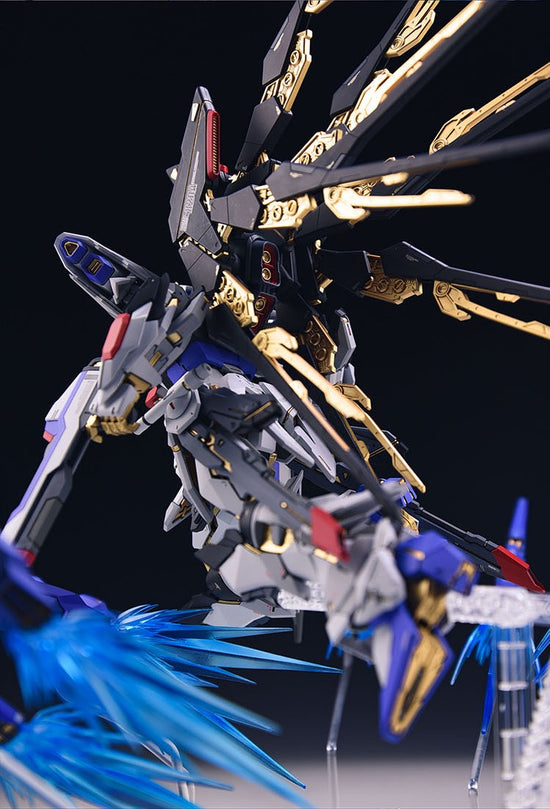 Fortune Meow’s 1/100 Strike Freedom Gundam Conversion Kit full set