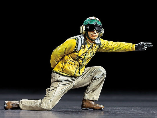 Tamiya Grumman F-14A Tomcat (Late Model) Carrier Launch Set 1:48