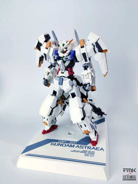 HOBBY STAR AVALANCHE ASTRAEA WHITE ROBOT MODEL KIT